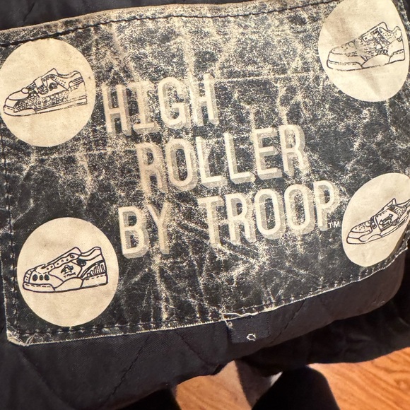 Coat - Picture 4 of 7